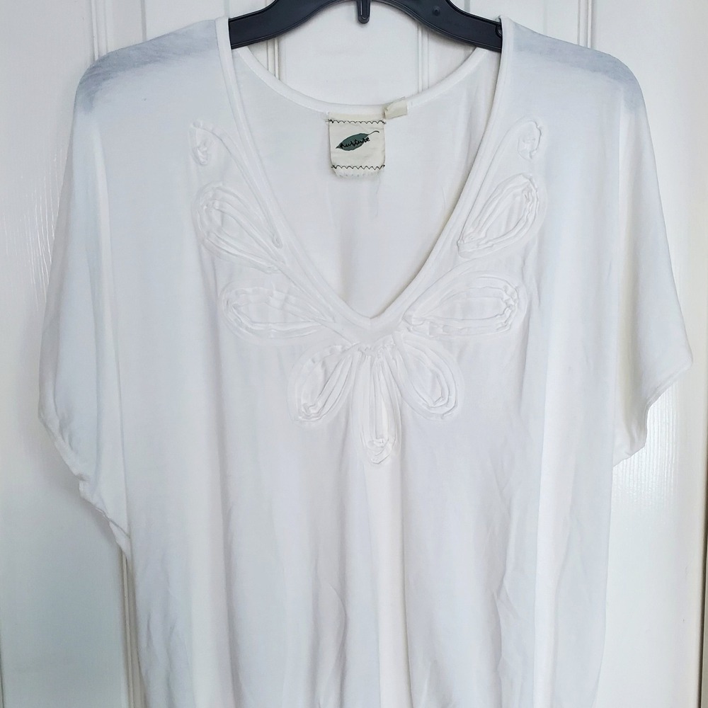Nurture Top White Embroidered Minimalist V-Neck Dolman Blouse Boho Flowy M
